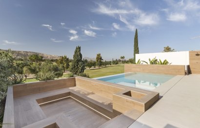 Villa · Obra nueva - La Finca Golf · Alicante · España