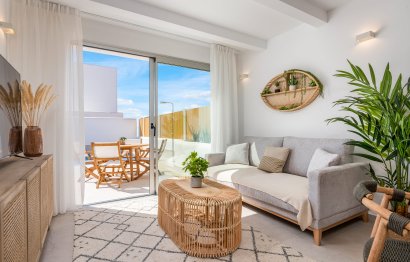 Бунгало · Новое здание - Dolores · Alicante · Испания