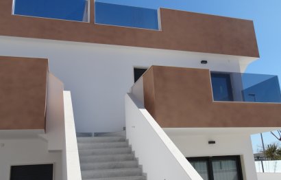 Bungalow · Obra nueva - Pilar de la Horadada · Alicante · España