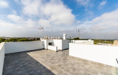 Таунхаус · Новое здание - Villamartin · Alicante · Испания