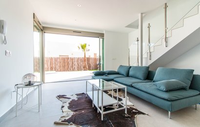 Таунхаус · Новое здание - Villamartin · Alicante · Испания