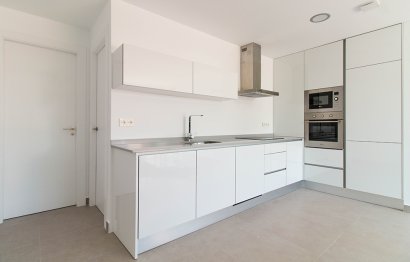 Таунхаус · Новое здание - Villamartin · Alicante · Испания