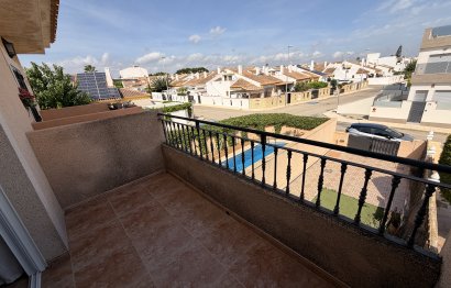 Rekkehus · Videresalg - Torre de la Horadada · Torre de La Horadada - Town · Alicante · Spania