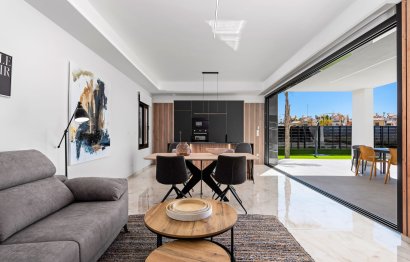 Haus · Neue Gebäude - La Finca Golf · Alicante · Spanien
