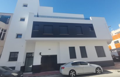 Квартира · Новое здание - Torrevieja · Alicante · Испания