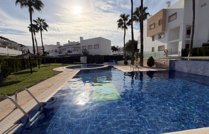 Appartement · Revente - Lomas De Campoamor · Alicante · Espagne